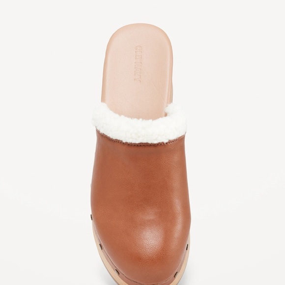 NWT OLD NAVY Faux-Leather Sherpa-Lined Clogs  Color: Cognac Brown - Picture 2 of 4